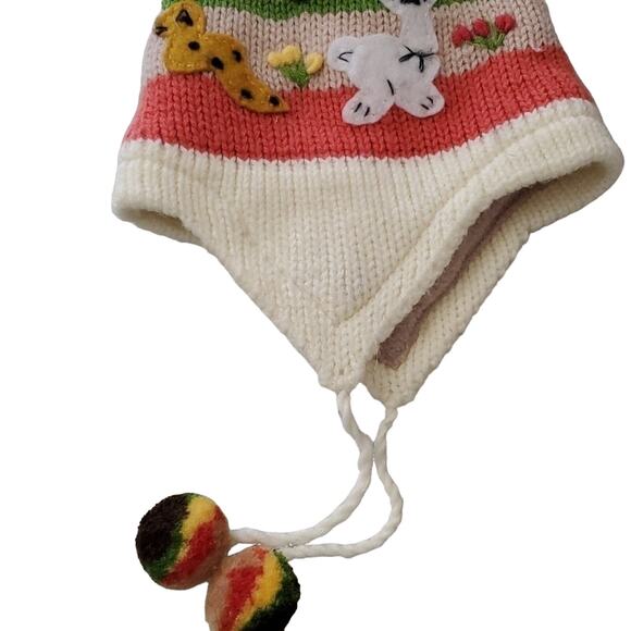 Sisandina Knit Hat with Fleece Lining - Picture 3 of 7